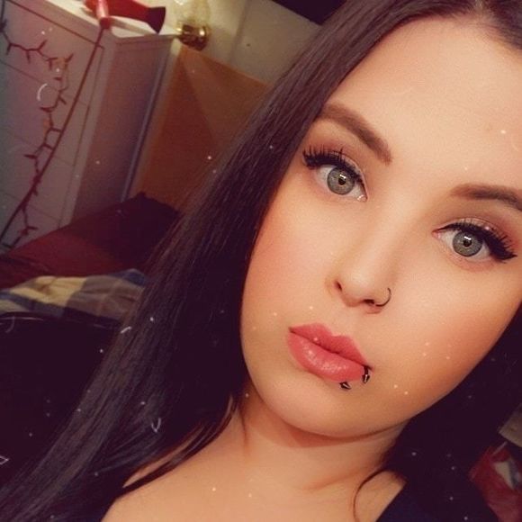 Meet your Posher, Jessiicaa - Picture 1 of 1